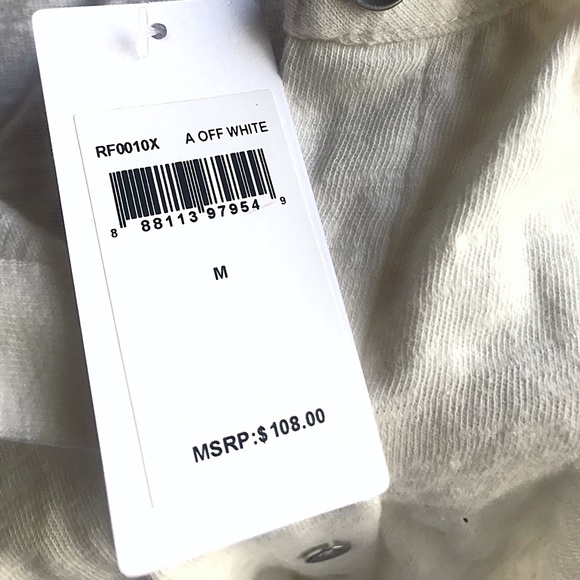 SPLENDID BUTTON DOWN TOP🥀 - Picture 3 of 3